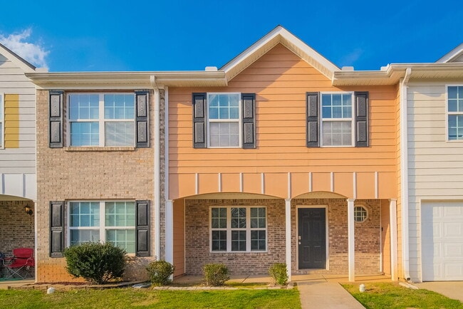 1761 Old Dogwood