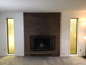 5129 SE Cesar Estrada Chavez Blvd in Portland, OR - Building Photo - Building Photo