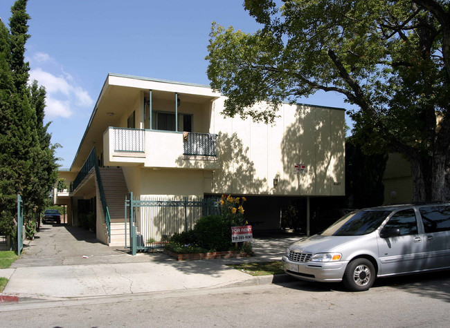 3337 S Durango Ave in Los Angeles, CA - Building Photo - Building Photo