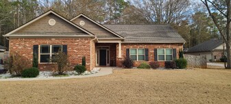 160 River Glen Dr in Jefferson, GA - Building Photo