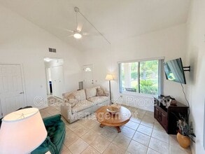 2010 Lawrence Crossley Rd in Palm Springs, CA - Building Photo - Building Photo