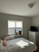 41 Selkirk Rd, Unit 11 in Boston, MA - Foto de edificio - Building Photo