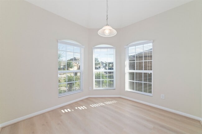 15011 Calico Heights Ln