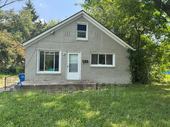 property at 3251 Spruce St