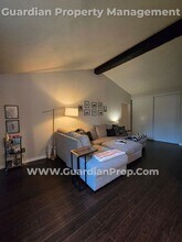 4512 Cedar Lk Rd S in St. Louis Park, MN - Building Photo - Building Photo