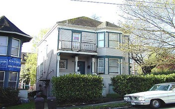 414 10th Ave in Seattle, WA - Building Photo - Building Photo