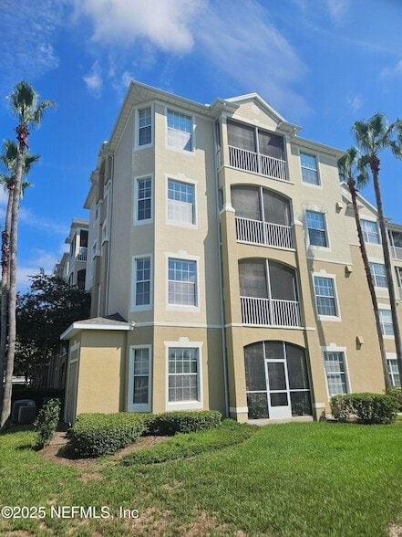 7801 Point Meadows Dr, Unit 2208 in Jacksonville, FL - Building Photo - Building Photo