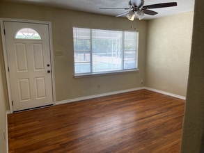 322 Saint Louis Ave in San Antonio, TX - Foto de edificio - Building Photo