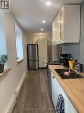 71 King St E in Brockville, ON - Building Photo - Building Photo