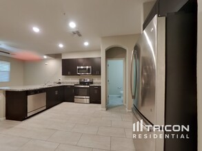 12577 W Lindbergh Dr in Peoria, AZ - Building Photo - Building Photo