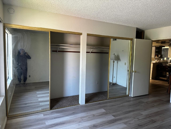 1020 E Washington Ave-Unit -1 in Escondido, CA - Building Photo - Building Photo