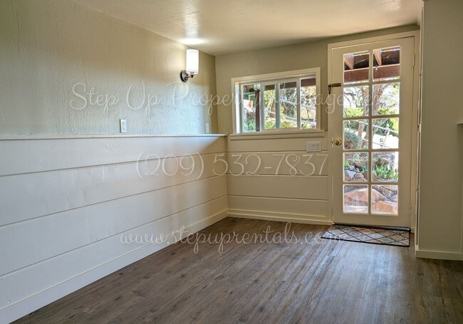 87 N Shepherd St in Sonora, CA - Building Photo - Building Photo