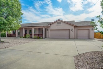 3805 N Cactus Dr in Chino Valley, AZ - Building Photo - Building Photo