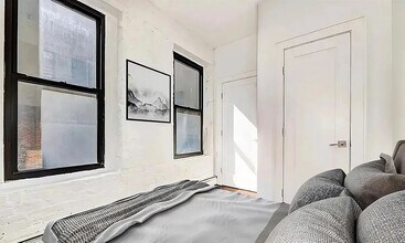 198 Rivington St in New York, NY - Building Photo - Building Photo