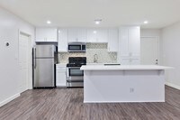 Building Photo - The Hideaway Apartments in Los Angeles, California