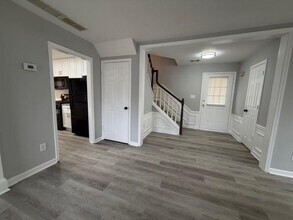 1005 Wenham Ln in Lawrenceville, GA - Building Photo - Building Photo