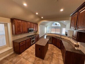 8950 Mustang Way in Argyle, TX - Building Photo - Building Photo