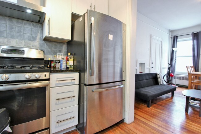12 Hamlin St-Unit -1 in Cambridge, MA - Building Photo - Building Photo