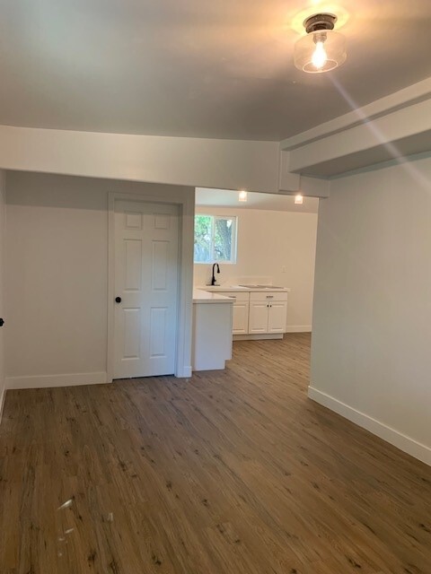 457 W Olive Ave, Unit 1 in Turlock, CA - Building Photo - Building Photo