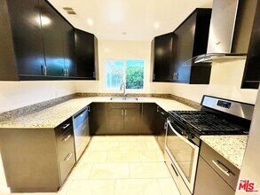 14744 Magnolia Blvd in Los Angeles, CA - Building Photo - Building Photo