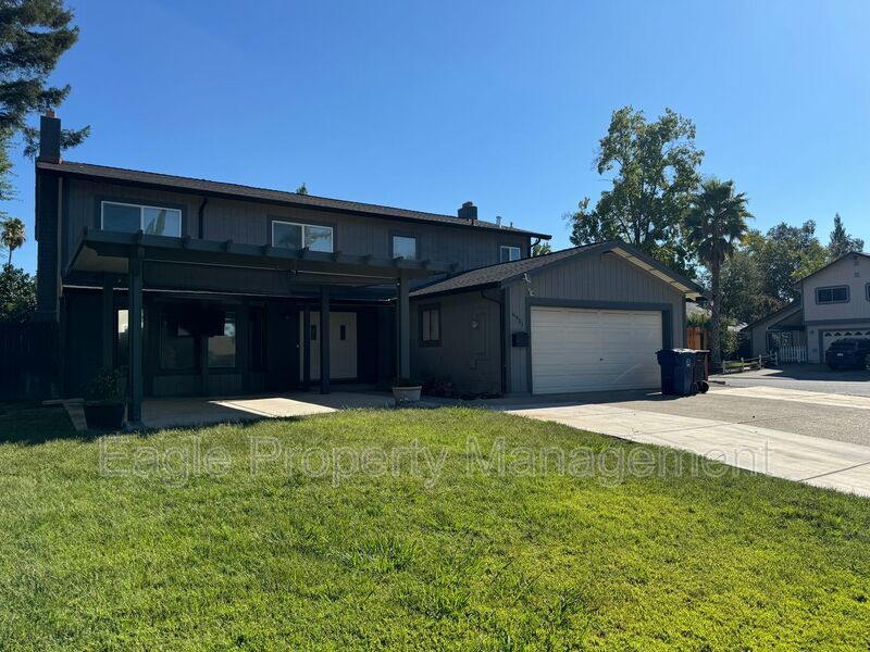 6931 Cobblestone Way in Citrus Heights, CA - Foto de edificio