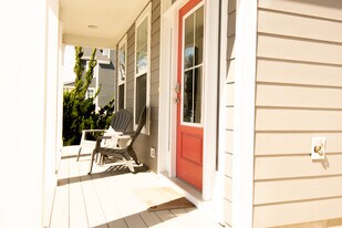 320 26th Half St in Virginia Beach, VA - Building Photo