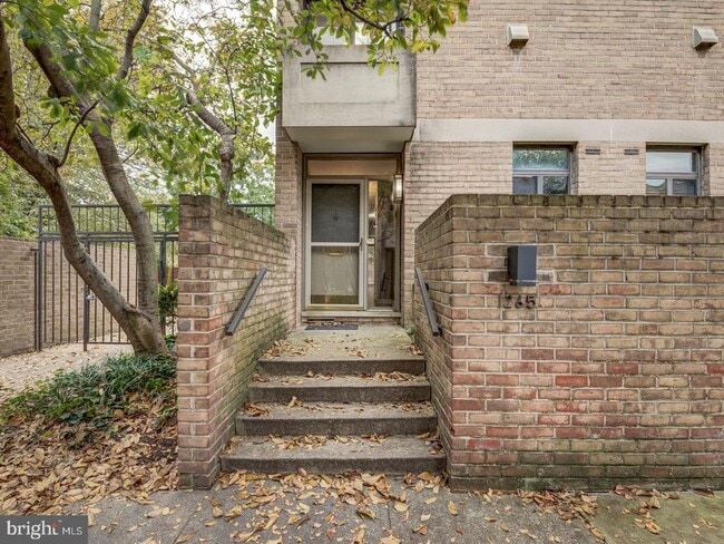 1265 Delaware Ave SW in Washington, DC - Building Photo - Building Photo