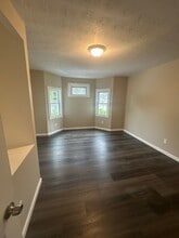 3900 W 23rd St in Cleveland, OH - Building Photo - Building Photo