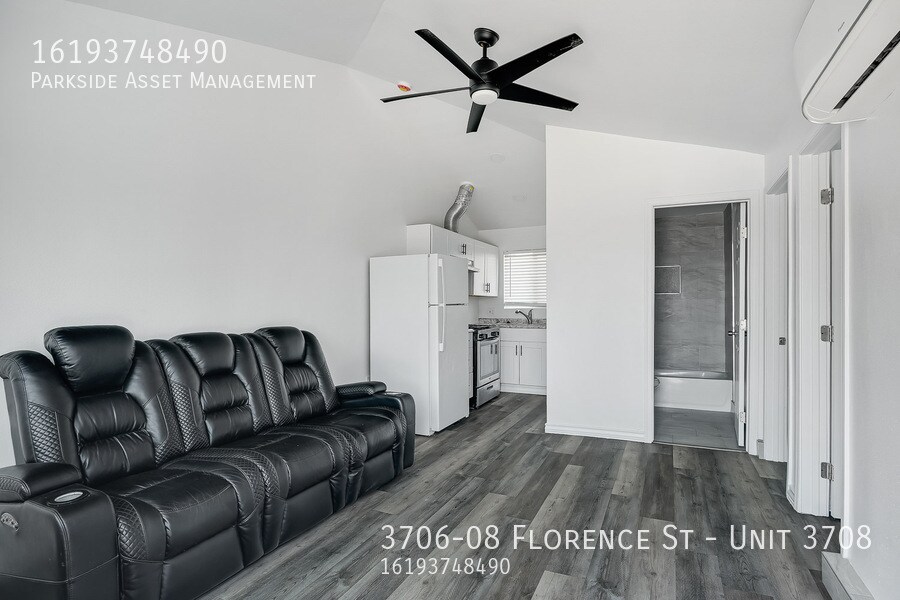 3706 Florence St in San Diego, CA - Building Photo