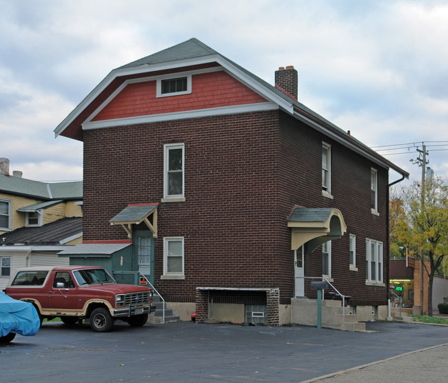 11015 Reading Rd in Cincinnati, OH - Building Photo - Building Photo