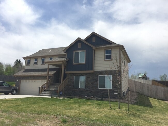 252 Primrose Dr