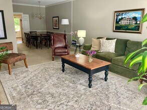 110 Milledge Terrace in Athens, GA - Foto de edificio - Building Photo