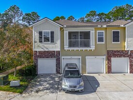 218 Larkin Pl in Saint Johns, FL - Building Photo