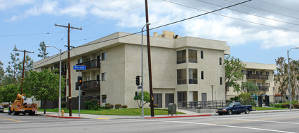 Reseda East Apartments in Reseda, CA - Building Photo - Building Photo