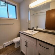 729 Hamilton St in Cambridge, ON - Building Photo - Building Photo