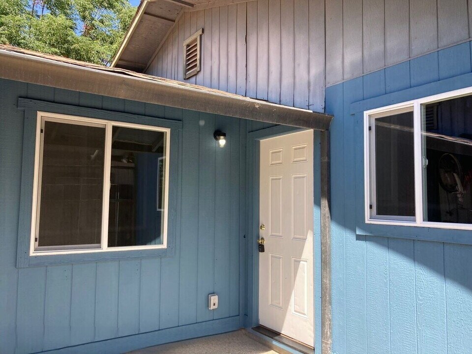 412 N St in Merced, CA - Building Photo