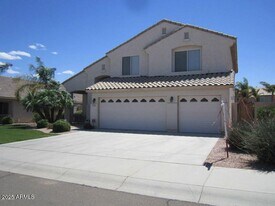 14307 W Piccadilly Ave in Goodyear, AZ - Building Photo