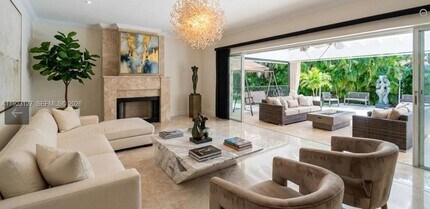 100 S Prospect Dr in Coral Gables, FL - Building Photo - Building Photo