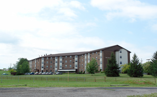 Curry-Schell Apartments in Erie, PA - Foto de edificio - Building Photo