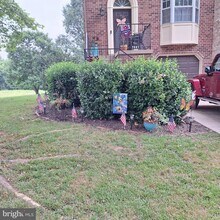 7981 Parkland Pl in Frederick, MD - Foto de edificio - Building Photo