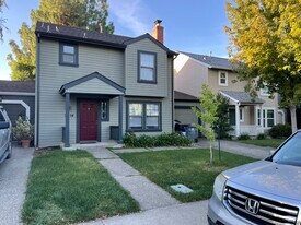 2314 Amapola Dr in Davis, CA - Building Photo