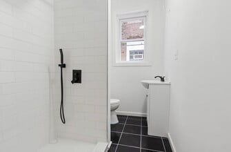 6011 Catharine St in Philadelphia, PA - Building Photo - Building Photo