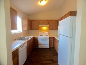 4145 Riverbank Ct in Decatur, GA - Building Photo - Building Photo