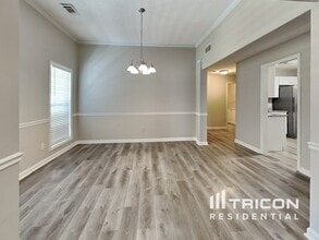 4108 Lake Summit Ct in Mcdonough, GA - Foto de edificio - Building Photo