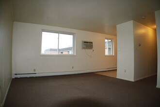 104 S Franklin St, Unit 108B4 in Boyertown, PA - Building Photo - Building Photo