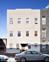 533 47th Rd in Long Island City, NY - Building Photo - Building Photo