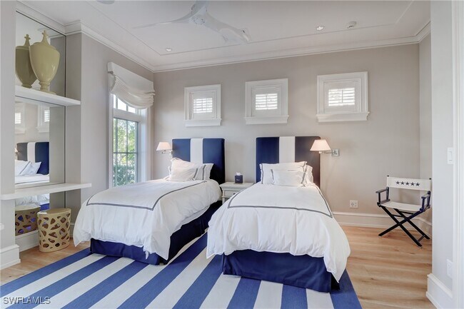 property at 942 9th Ave S