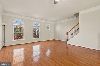 4505 Henley Pl in Fairfax, VA - Building Photo - Building Photo