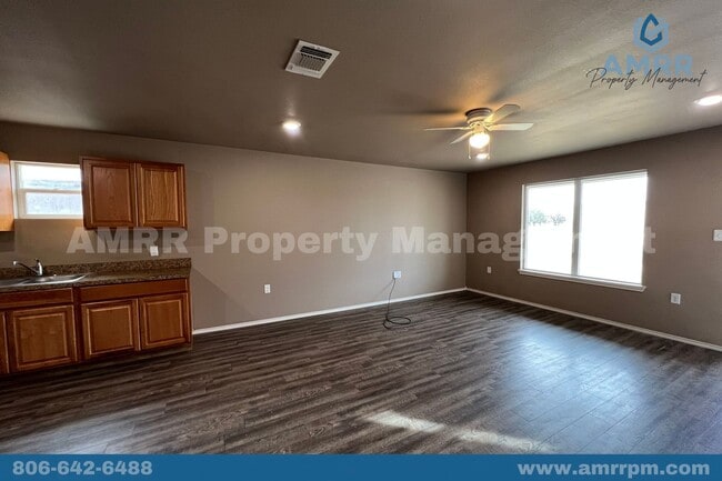 314 E Ursuline St in Lubbock, TX - Building Photo - Building Photo