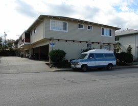 1845 Ednamary Way in Mountain View, CA - Building Photo